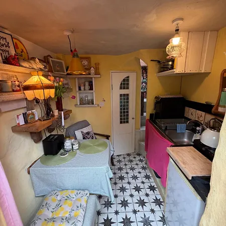 Small Bohemian Loft In *