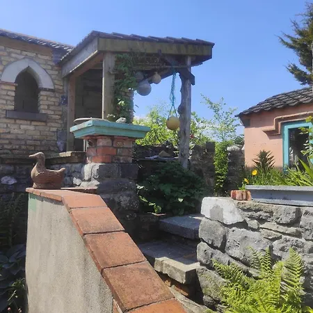 Small Bohemian Loft In Kinvara