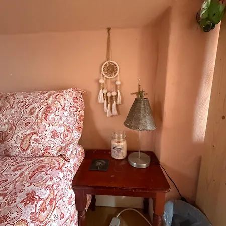 Small Bohemian Loft In Kinvara